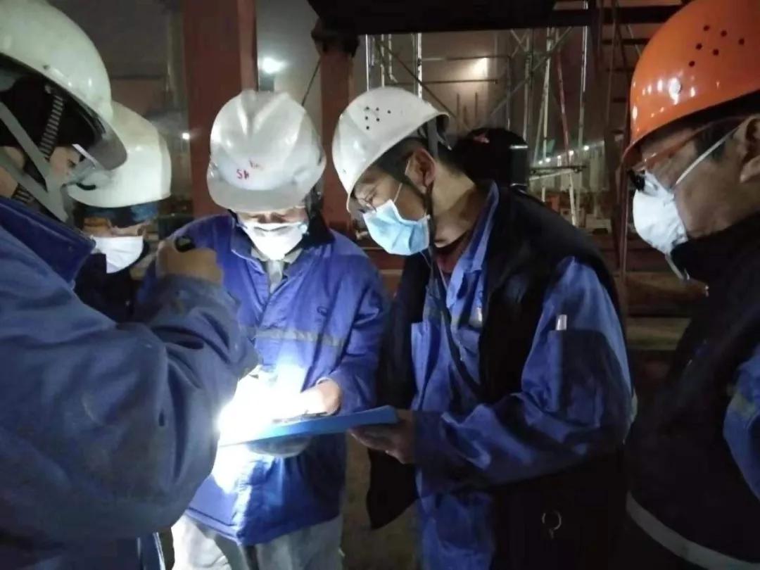 32.5萬噸礦砂船9號船順利完成了照光節(jié)點(diǎn)